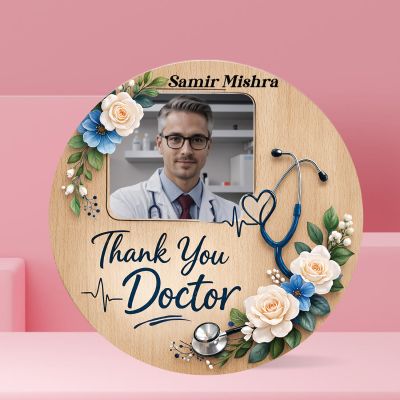 Customized Thank You Gift for Doctor   Personalized Wooden Photo Frame For Home & Clinic Table Decor  Birthday Gift For Doctor, Surgeons & Specialists